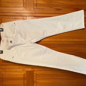 White Cropped Jeans